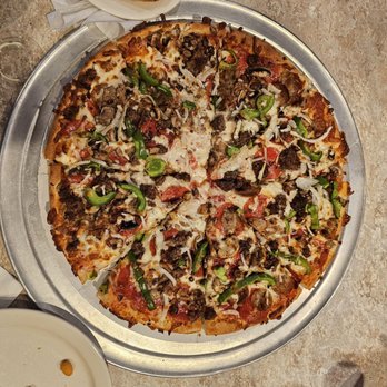 Tilton House of Pizza: A Local Favorite for Flavorful Creations