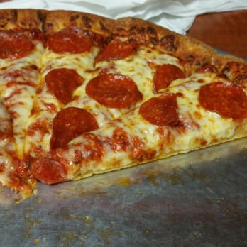 Good Fellas Pizza: Where Every Slice Feels Like a Good Time