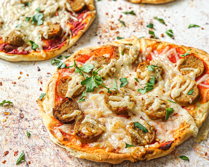 Naan Bread Pizza: Fusion Flavors for Pizza Enthusiasts