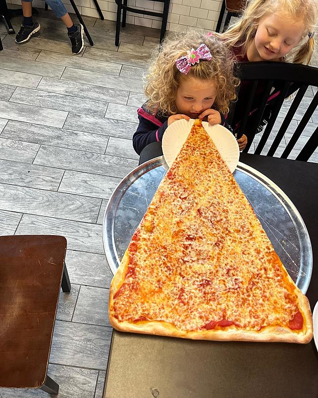 Large Pizza Size: When Regular Just Won't Cut It