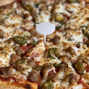 Closest Pizza Place: Convenience Meets Cravings - 2. Takeout options and ordering process