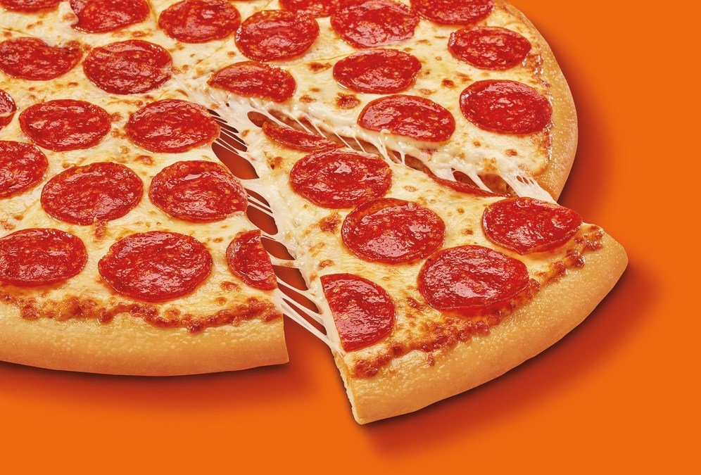 Little Caesars Classic Pizza Pepperoni: Timeless Taste, Classic Crust